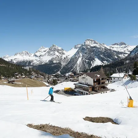 Rothornblick 52 By Vacations, Mit Bergblick Und Privatparkplatz Apartman